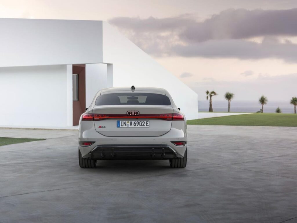 A6 Sportback e-tron 2