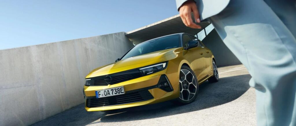 Astra HB 4