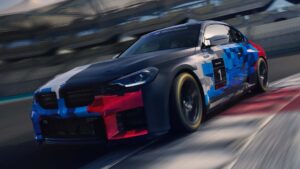 BMW M2 Racing: Giriş Seviyesi Yarış Otomobili Piste Hazır