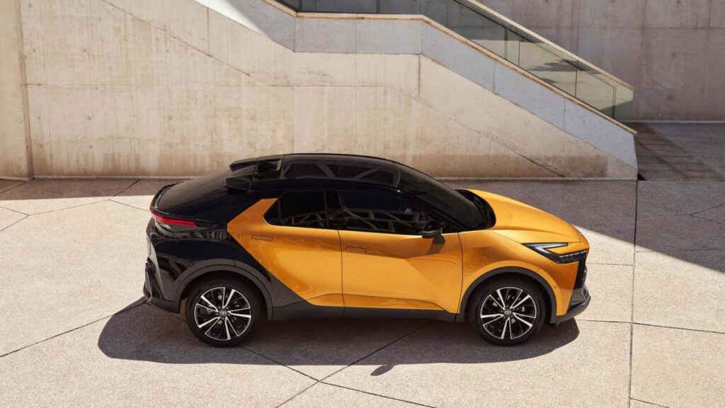 C-HR 4