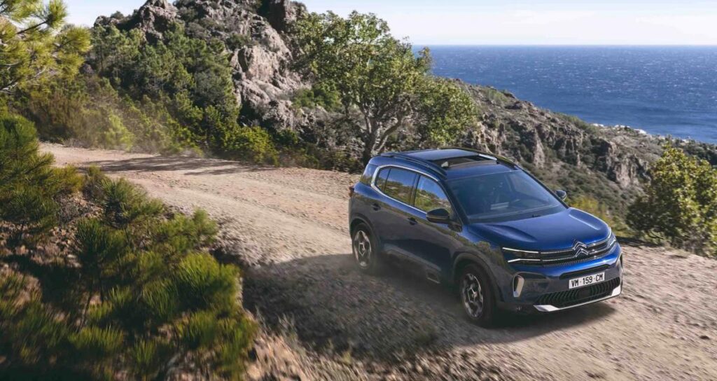 C5 Aircross SUV 3