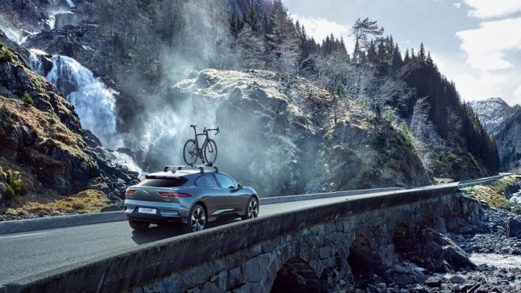 I-PACE 3