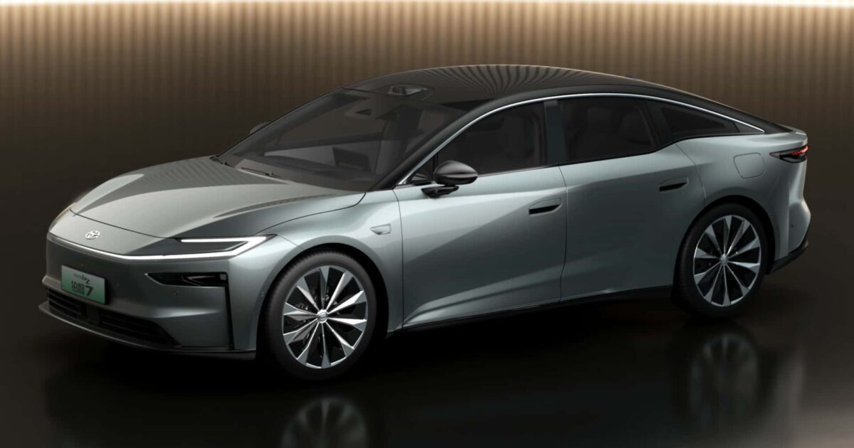 Toyota’nın Çin’e Özel Elektrikli Amiral Gemisi bZ7 Tanıtıldı