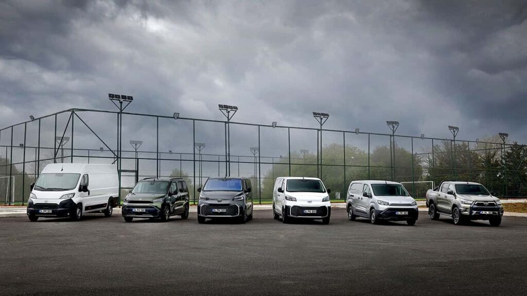 Toyota, Yeni Hafif Ticari Araçlarıyla Pazar Payını Genişletiyor