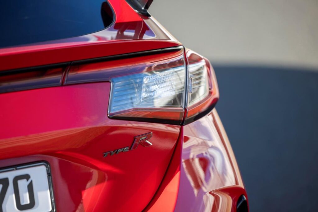 Type-R 4