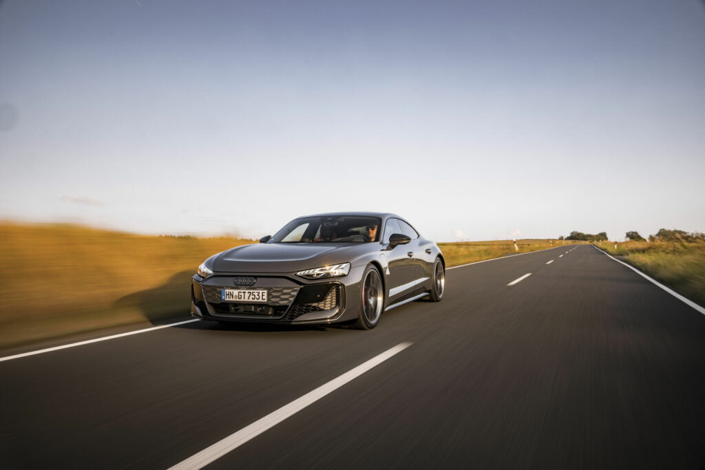 RS E-Tron GT Performance 2