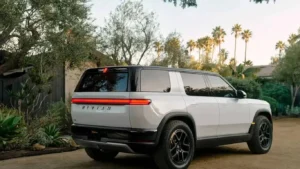 Rivian R2: Uygun Fiyatlı Elektrikli SUV Geliyor