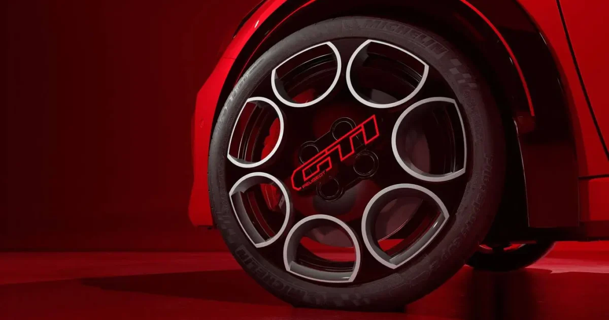 Peugeot GTi Elektrikli Dönüşle Geri Geliyor