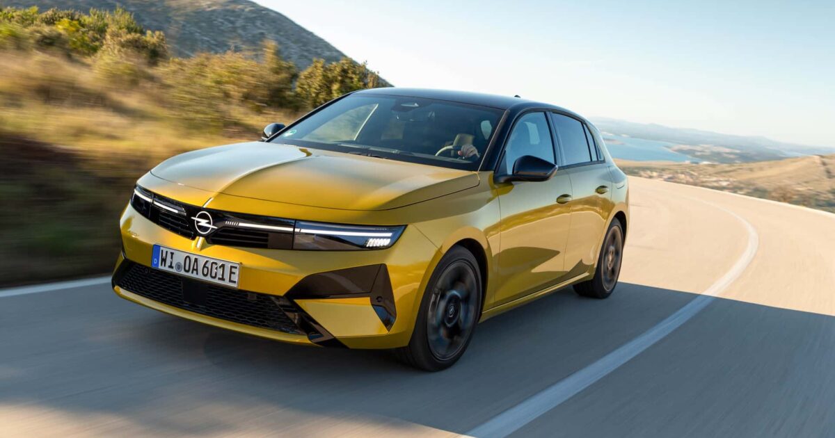 Yenilenen Opel Astra Türkiye’de