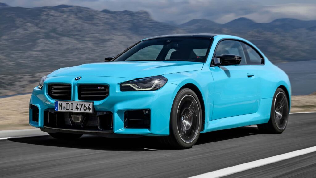 BMW M2 xDrive: Dört Çeker Talebi ve Performans Sırrı