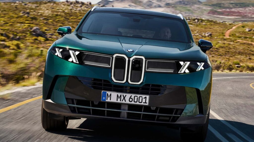 BMW’den 2027’ye Kadar Yeni Model Yağmuru
