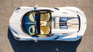 Bugatti W16 Motoruna Veda Ediyor