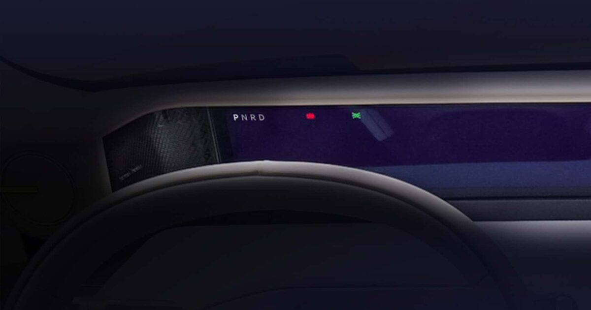 Yeni Freelander 8: Dev Ekranlı SUV Geliyor!