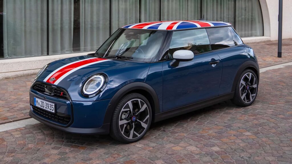 MINI Oxford Edition: 25 Yıllık Miras, Özel Seriyle Kutlanıyor