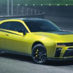 Dodge Charger Super Bee Geri Döndü